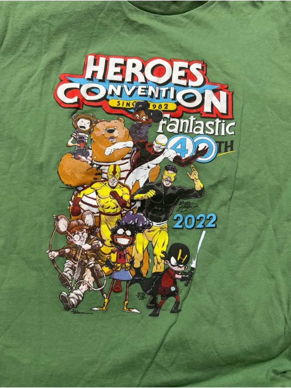 Heroes Convention 2022 Green Graphic Short Sleeve Tee